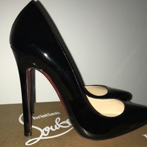 AUTHENTIC Christian Louboutin Pigalle pumps